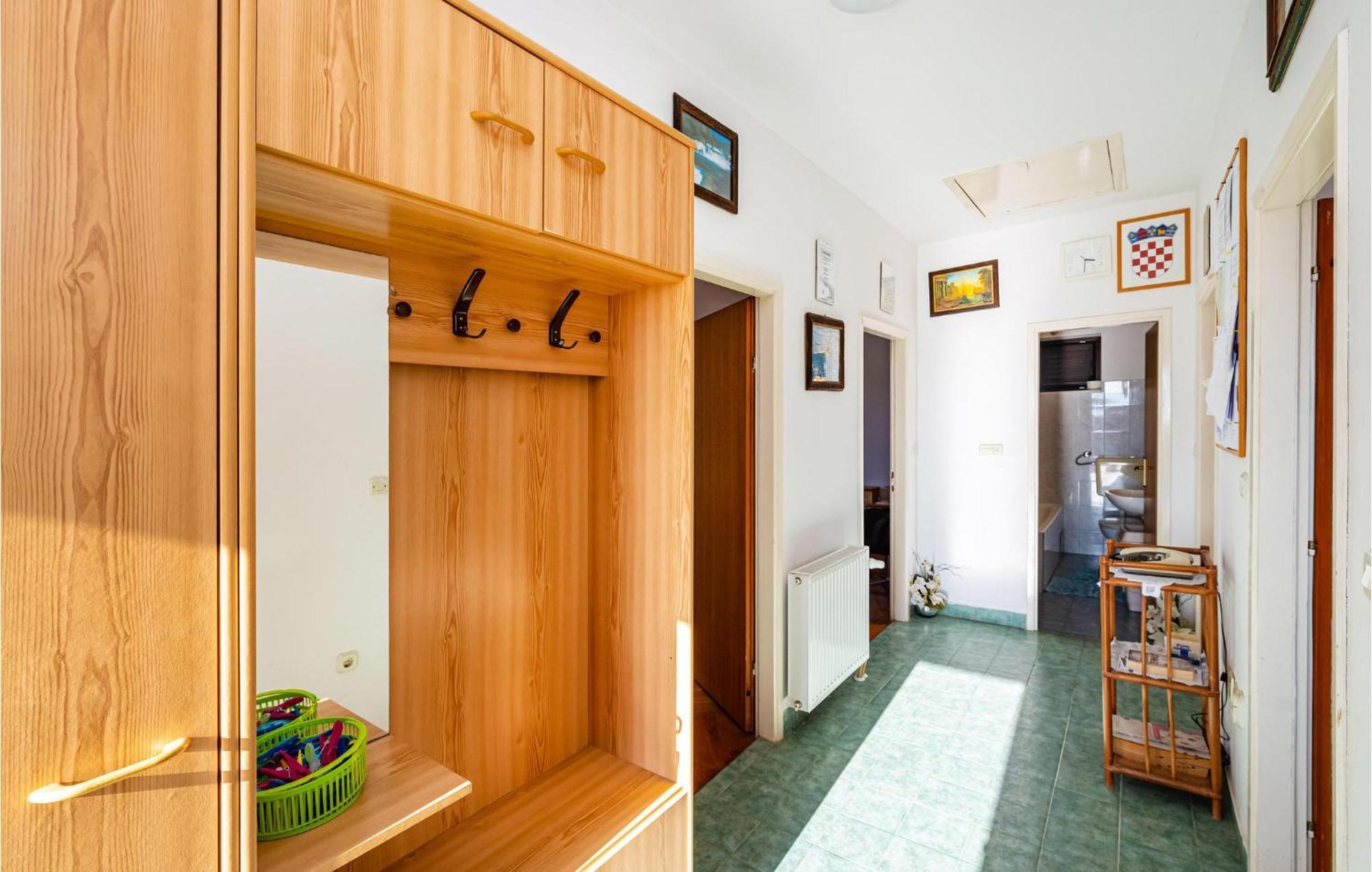 2 Bedroom Cozy Apartment In Zadar Extérieur photo